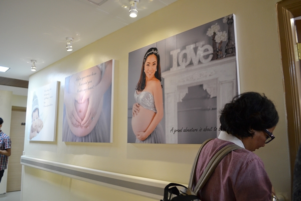 Maternity Wing hall is decorated with beautiful and uplifting photos in canvas