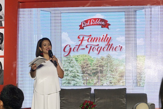 Delamar as host of the Red Ribbon Family Get-Together Media Launch