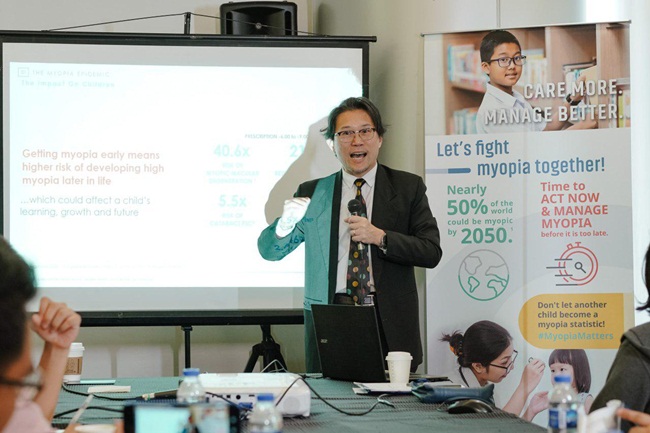 Dr. John Ang, Vice-President, Education & Professional Services, Essilor Asia-Pacific, Middle East, Russia, Africa