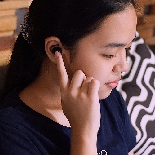 Review - realme Buds Q Wireless Earphones - Mommy Bloggers Philippines -  Mommy Bloggers Philippines