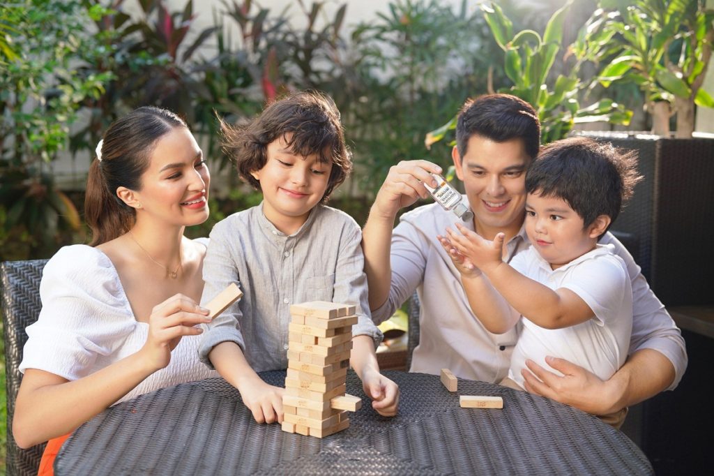 Richard Gutierrez, Sarah Lahbati And Kids – Brand Ambassadors Of Defensil Isopropyl Alcohol