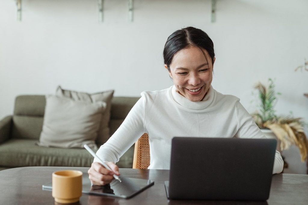 5 Top Reasons Why Mommy Blogs Are Set To Be Bigger And Brighter This 2021